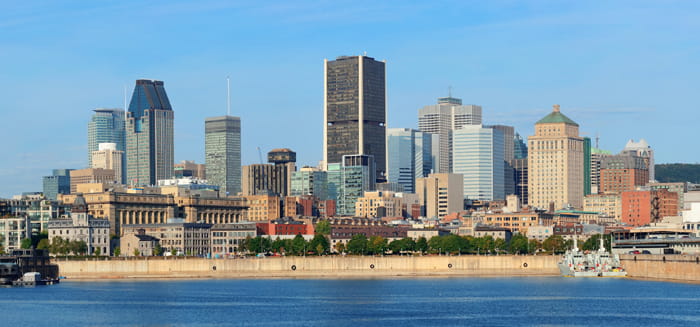Vue pano de Montréal depuis l'île Ste-Hélène