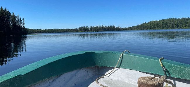 Le Lac Edouard en canot sur le circuit d'automne Le Vagabond