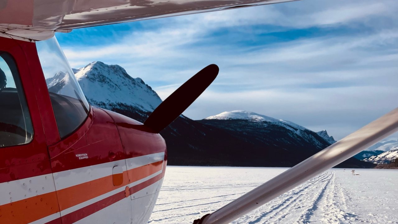 RÉGION GRAND NORD – Avion