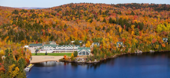 Chalet nature Canada en automne